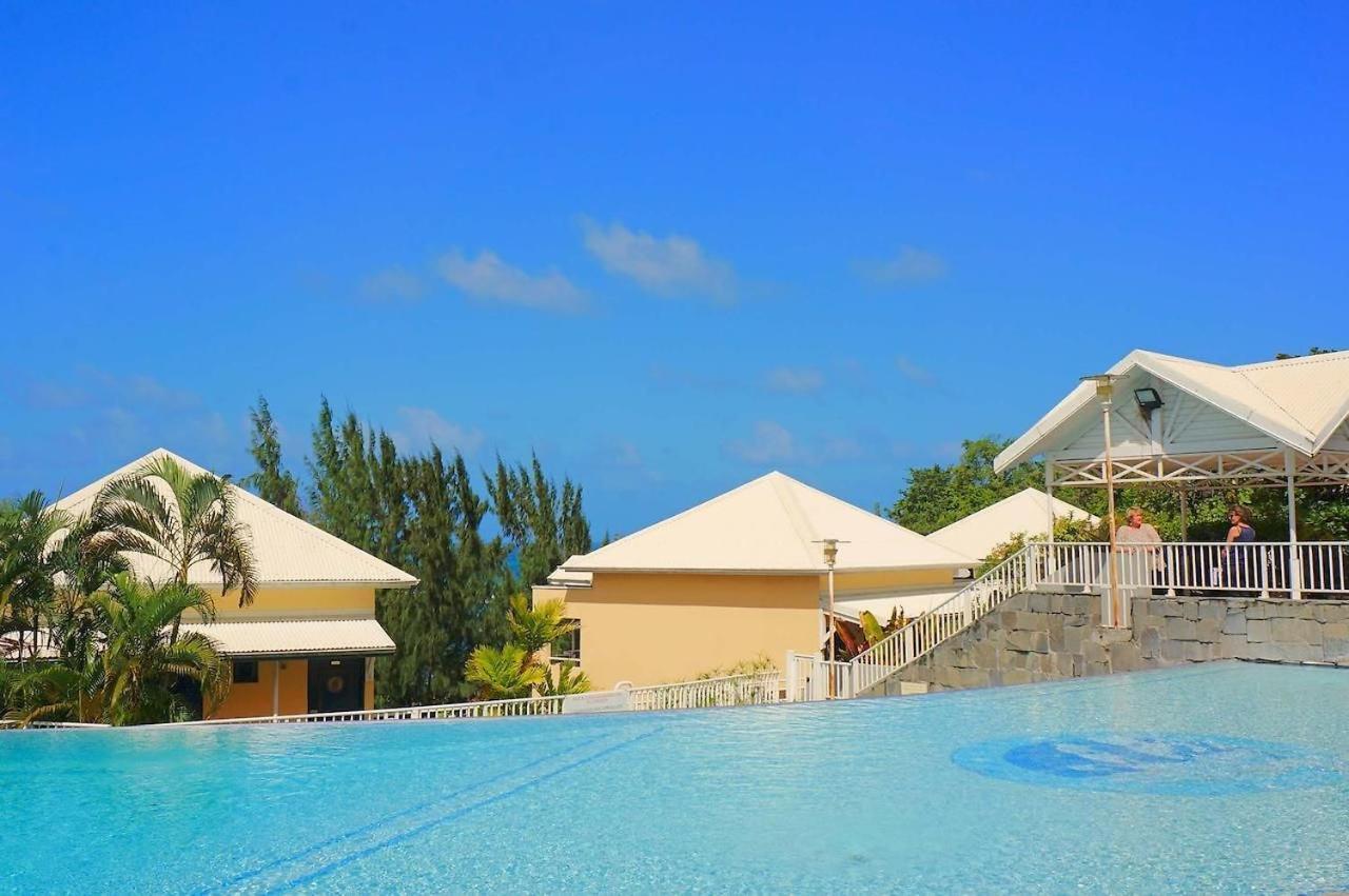 Studio Climatise Dans Residence Avec Piscine, A Proximite De La Mer La Trinité Buitenkant foto